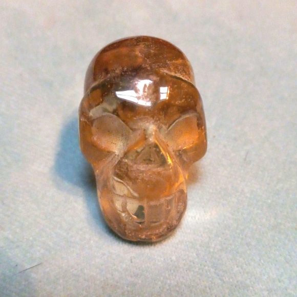 One of a kind citrine quartz gemstone skull - Picture 1 of 5